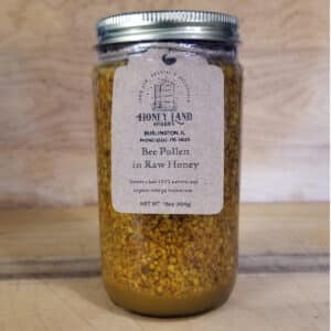 Indulge in the natural goodness of our all-natural, organic bee pollen infused with raw organic honey. This exquisite blend harnesses the rich flavors of wildflower honey sourced directly from the heart of the USA, combined with nutrient-dense bee pollen.